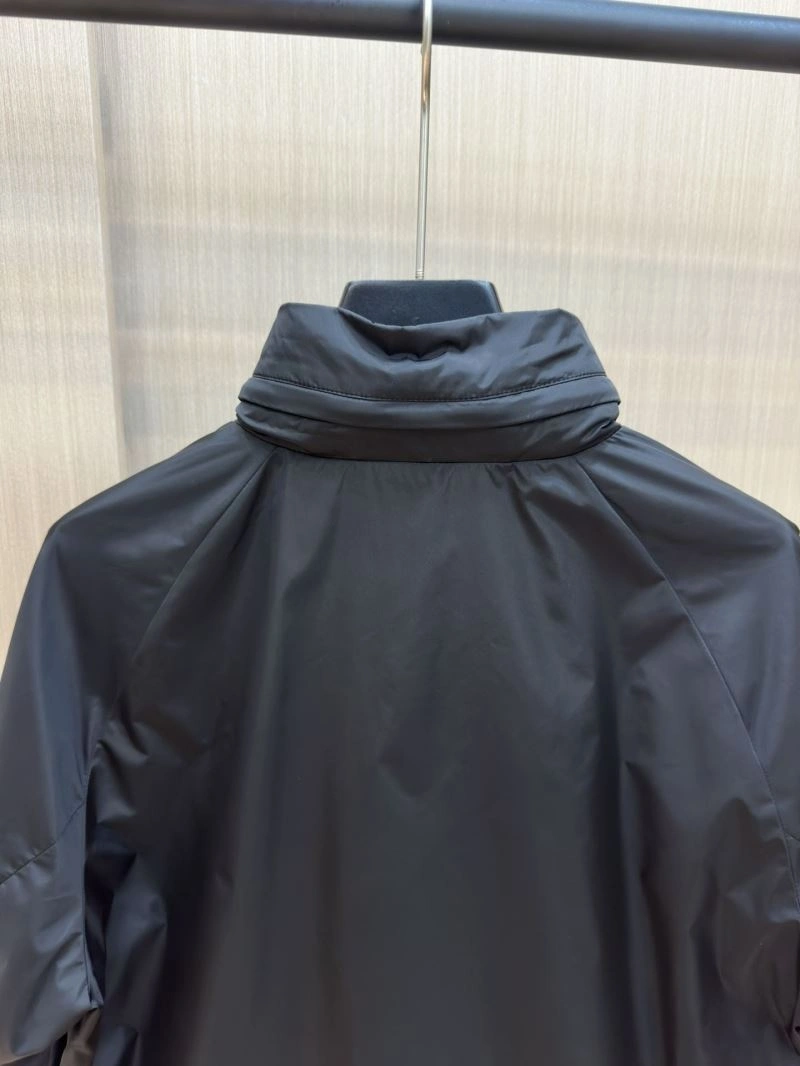 Flexible Moncler Outwear 140253