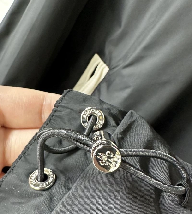 Sustainable Moncler Outwear 140250