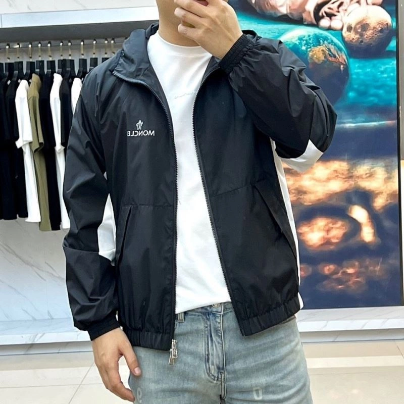 Trendy Moncler Outwear 140249