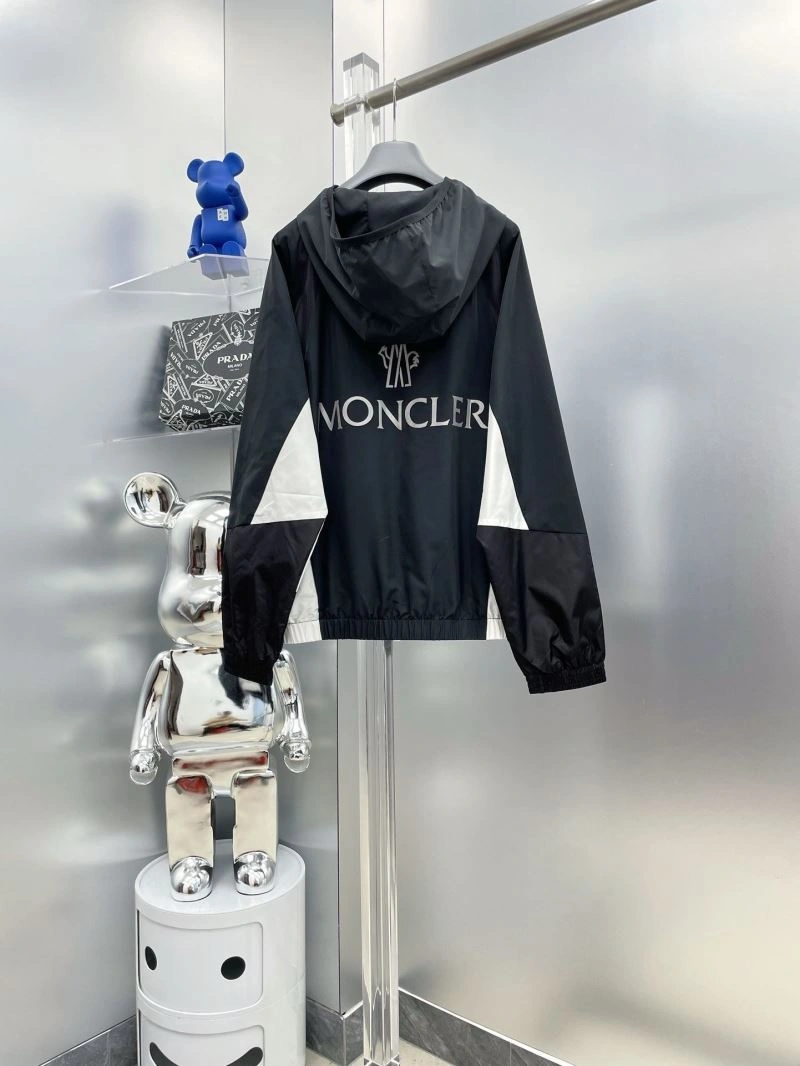 EasyCare Moncler Outwear 140259