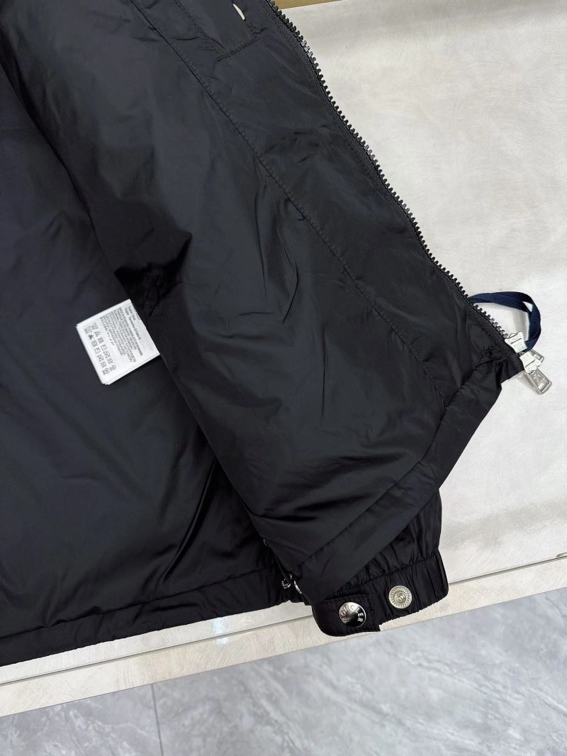 Modern Moncler Outwear 140241