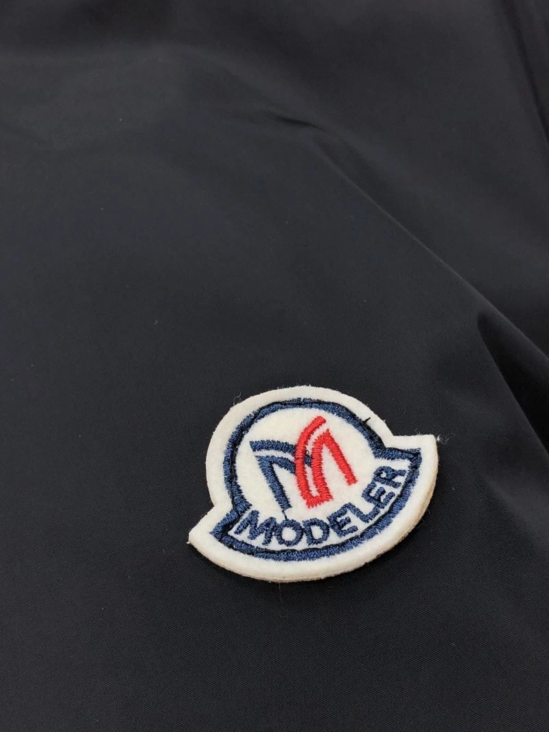 Moncler Outwear MultiPurpose 140239