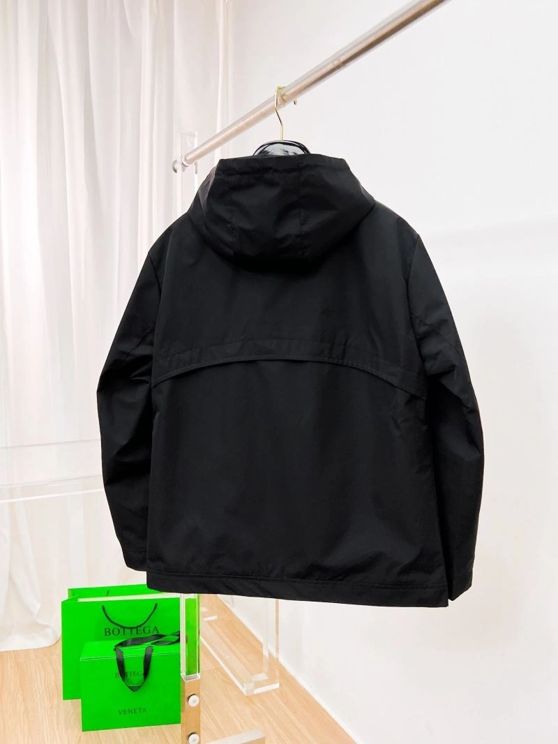 Thermal Moncler Outwear 140235