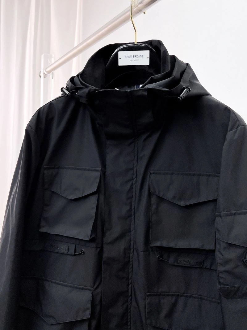 Moncler Outwear Unique 140236