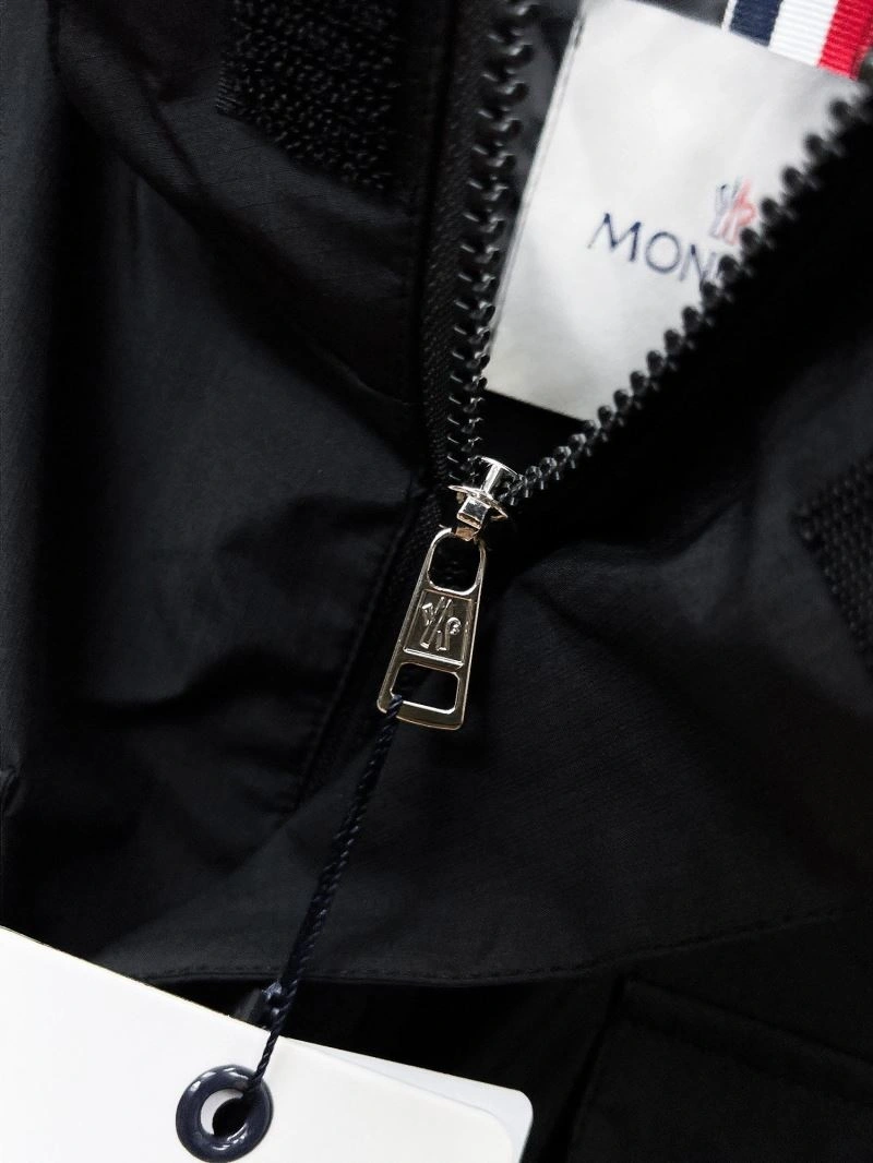 Moncler Outwear Unique 140236