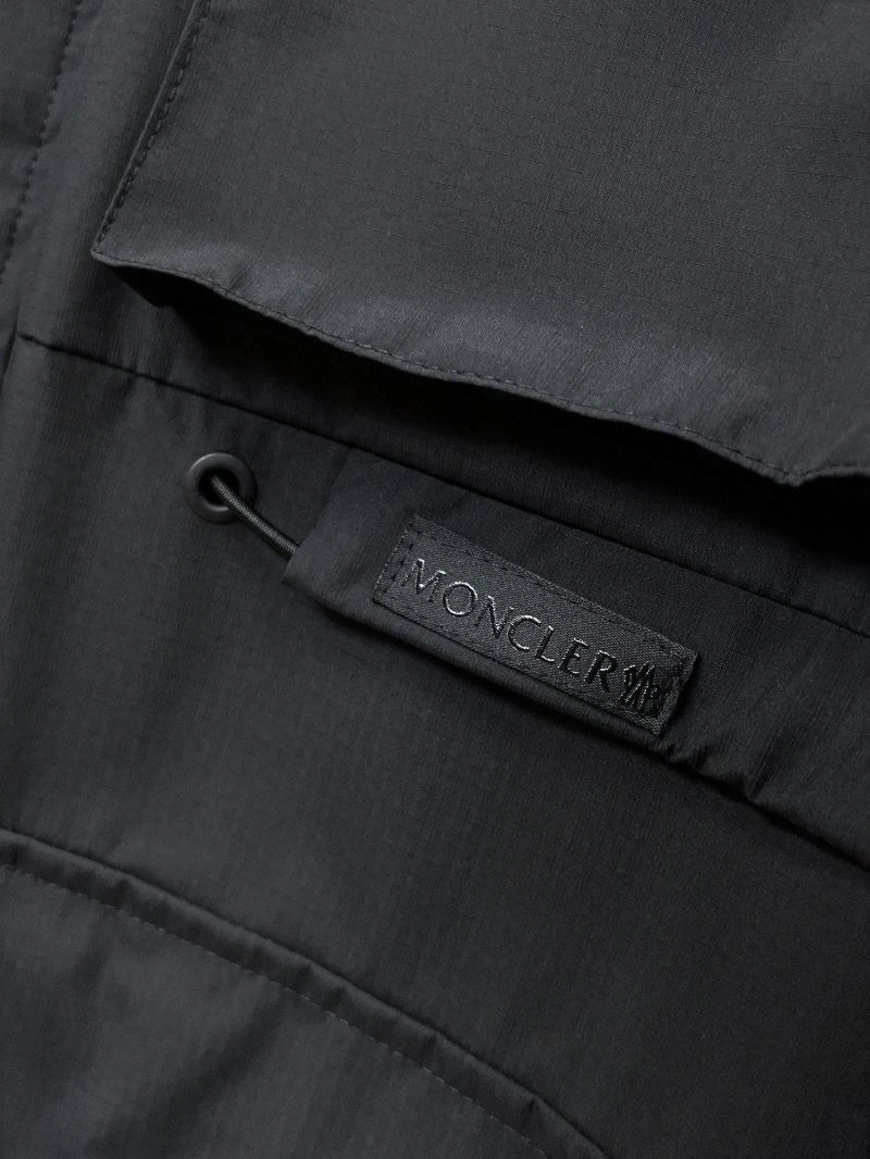 Moncler Outwear Unique 140236