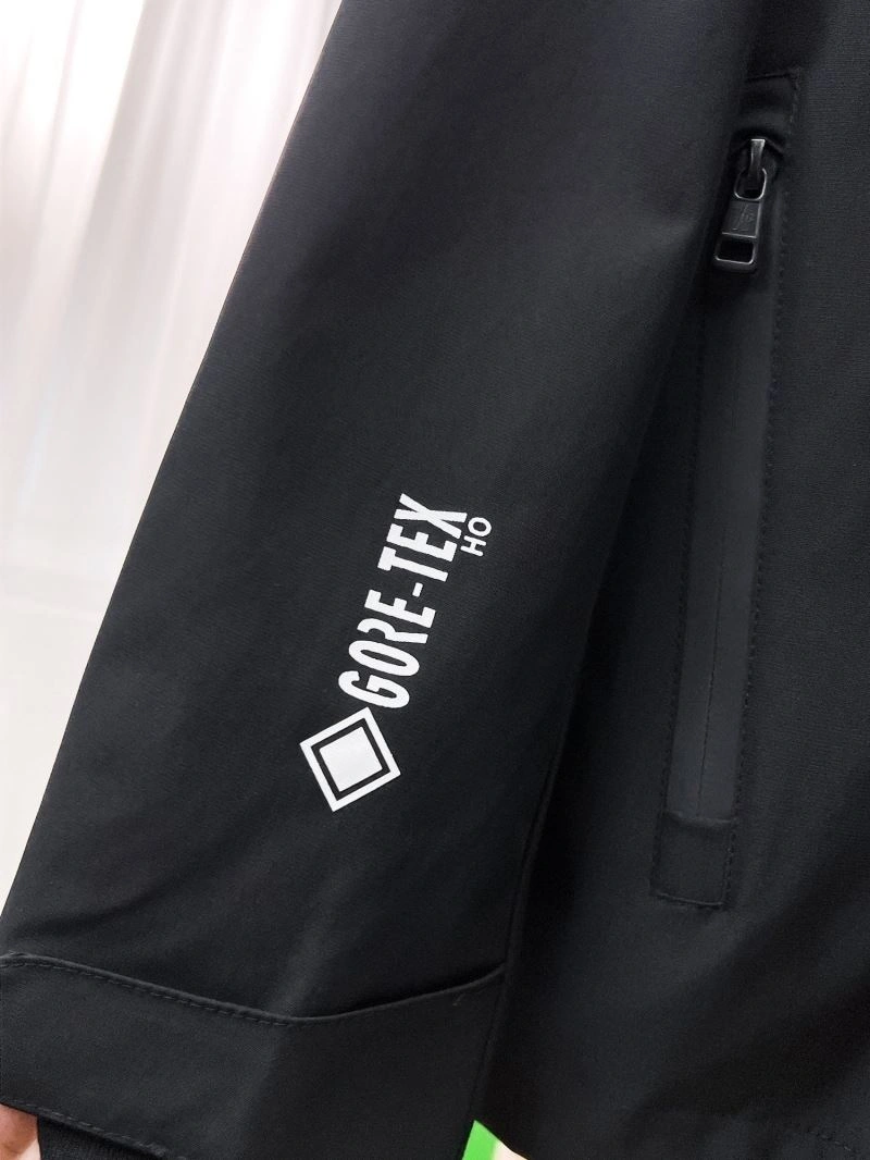 EasyCare Moncler Outwear 140233