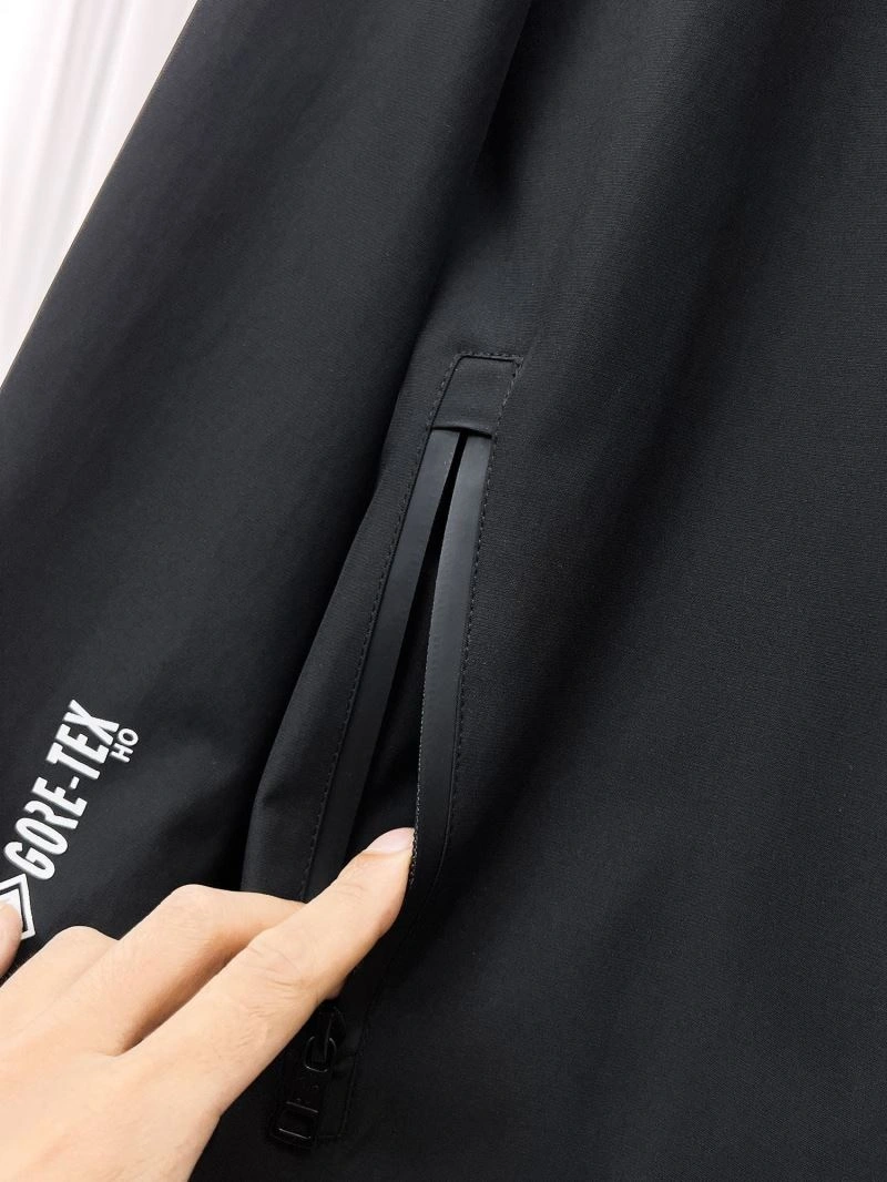 EasyCare Moncler Outwear 140233