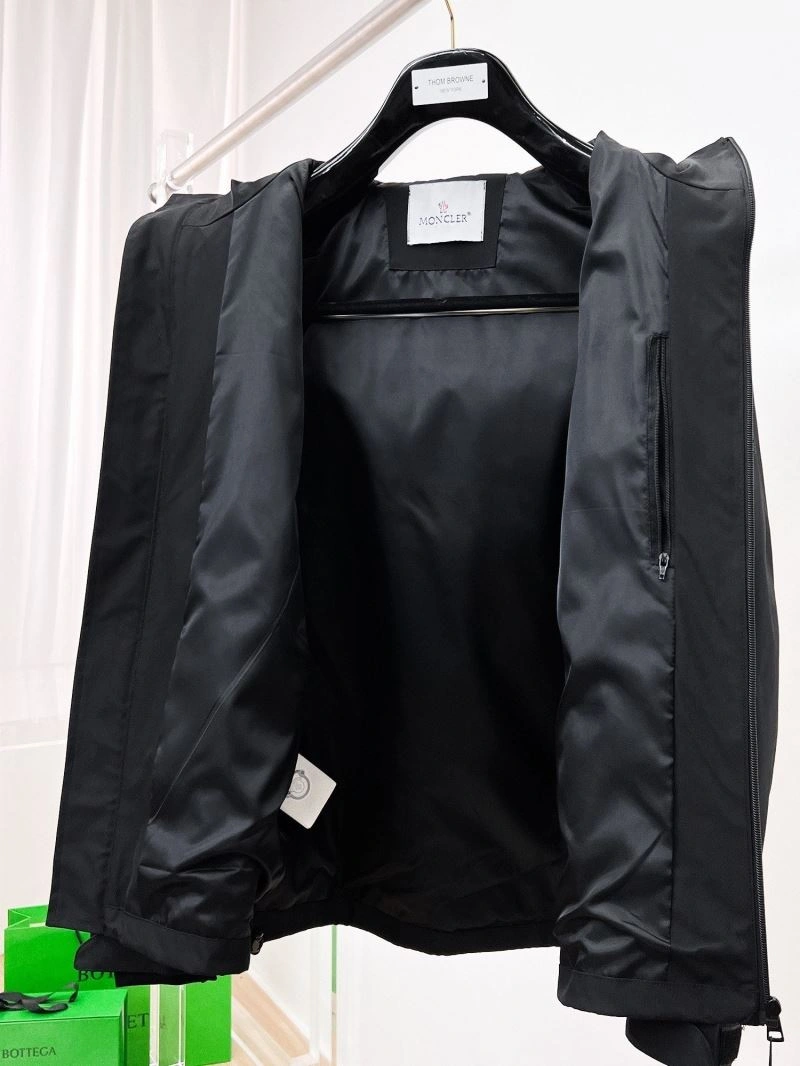 EasyCare Moncler Outwear 140233