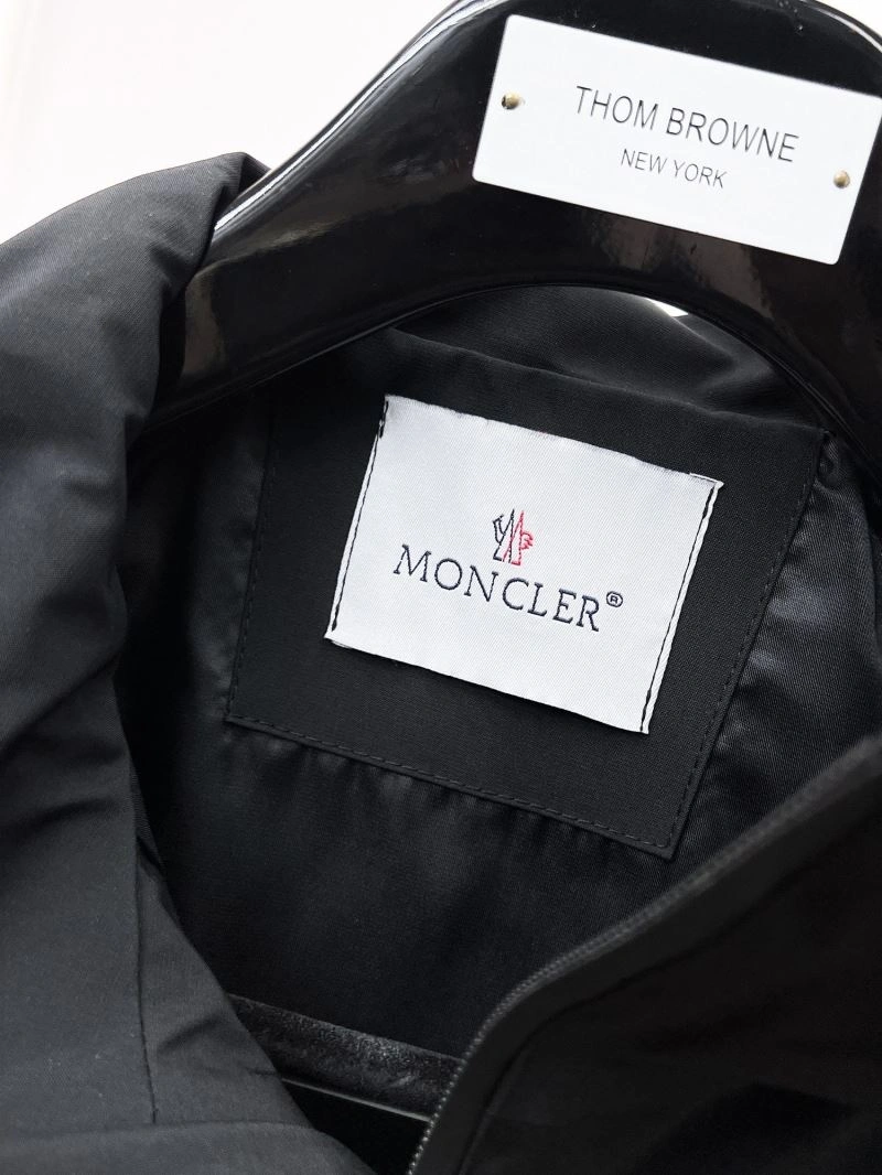 EasyCare Moncler Outwear 140233