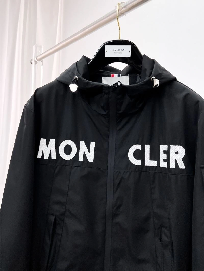 Moncler Outwear Colorful 140234