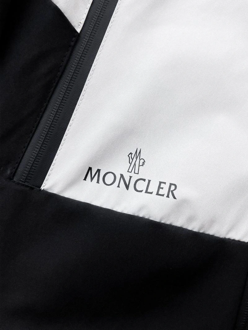 Moncler Outwear HighQuality 140232