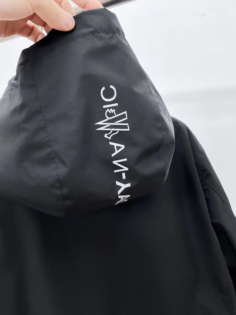 EasyMatch Moncler Outwear 140230