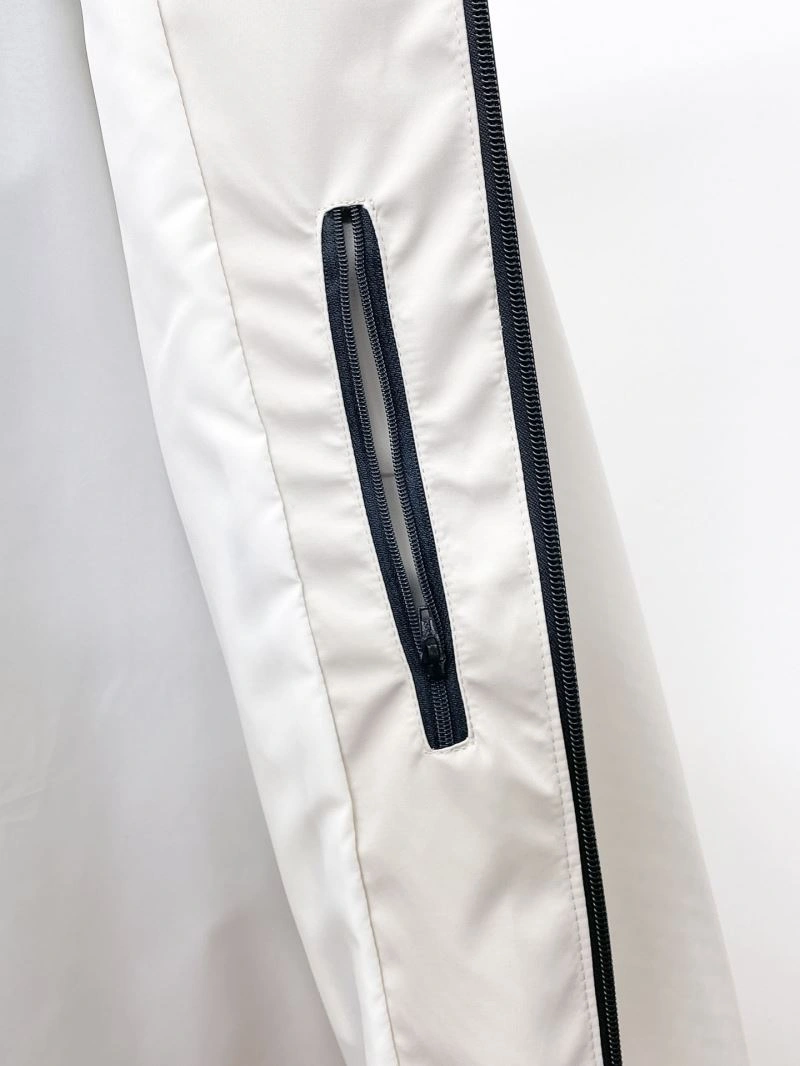 Moncler Outwear Premium 140229