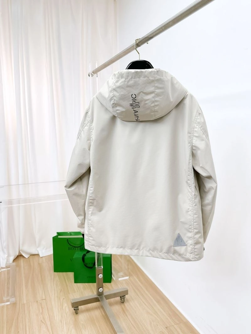 Moncler Outwear Premium 140229