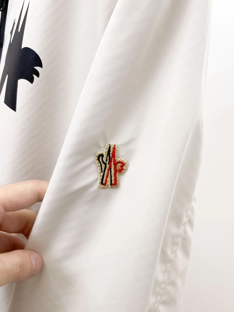 Moncler Outwear Premium 140229