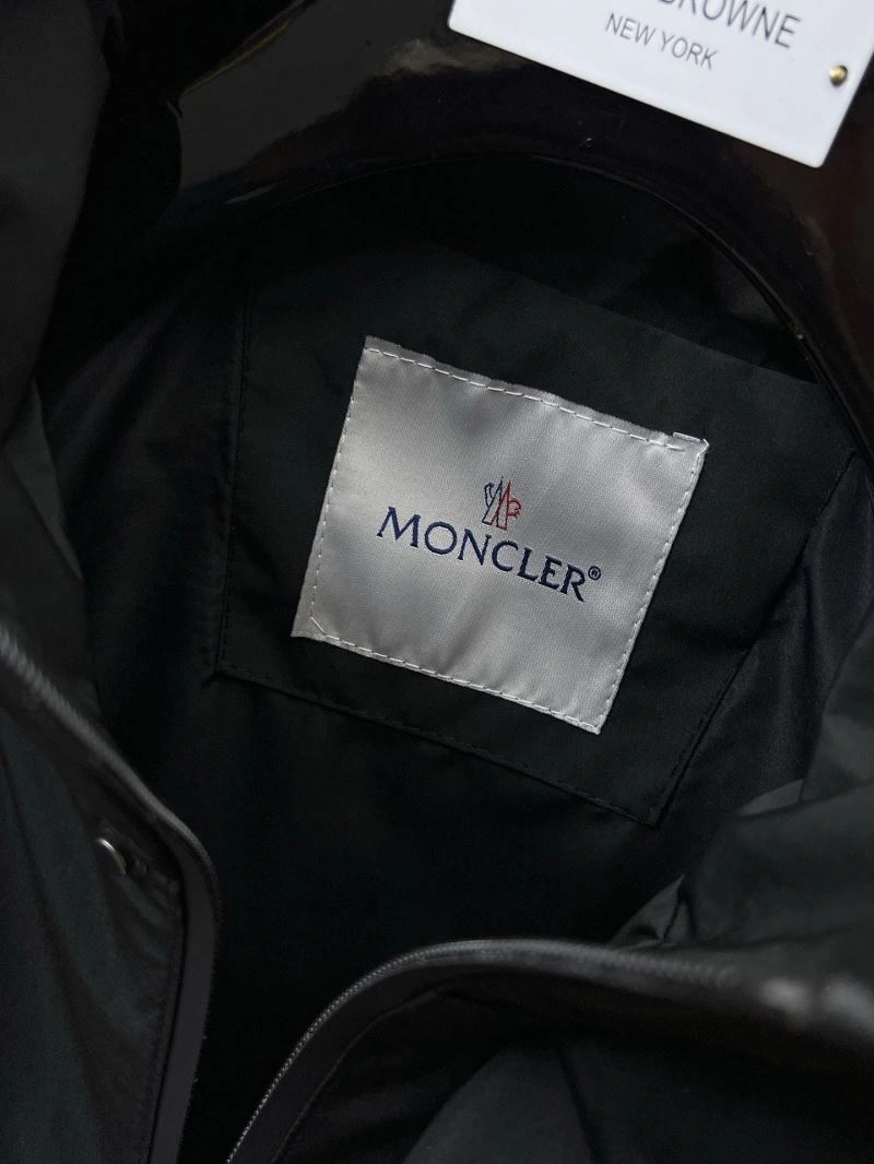 MoistureWicking Moncler Outwear 140227