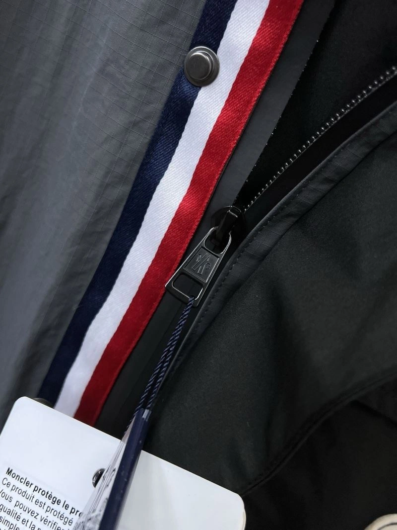 Sleek Moncler Outwear 140223