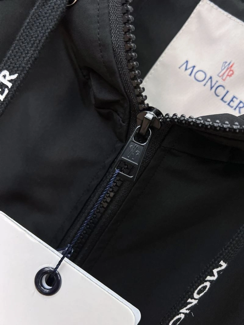 Moncler Outwear GoodFit 140222