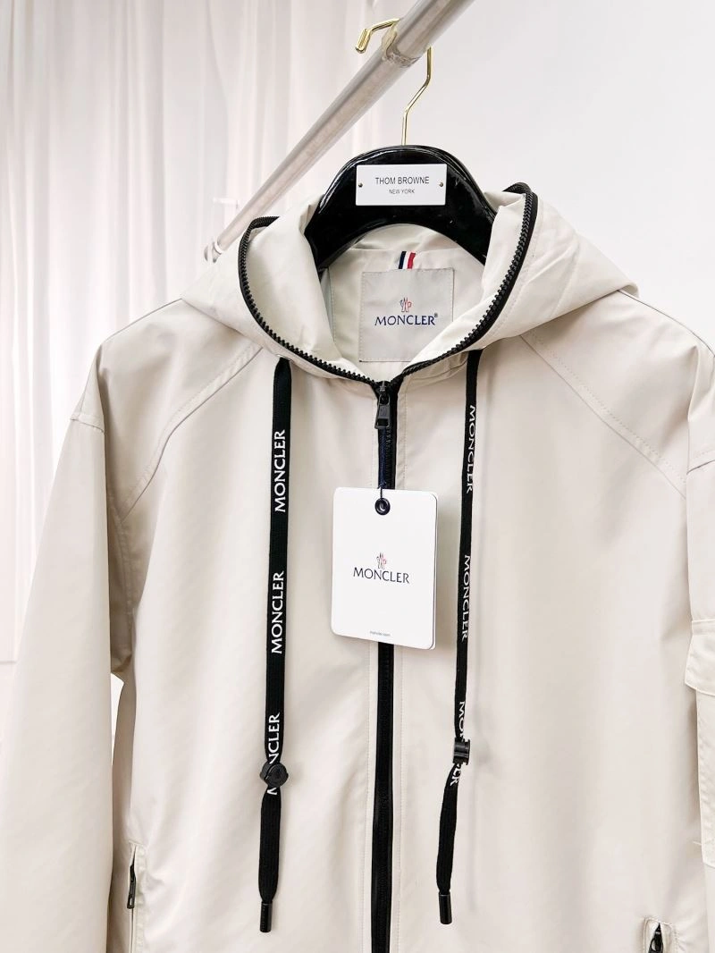 MoistureWicking Moncler Outwear 140219