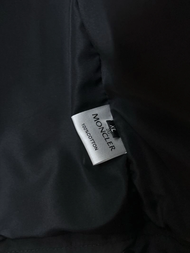 Moncler Outwear Affordable 140208