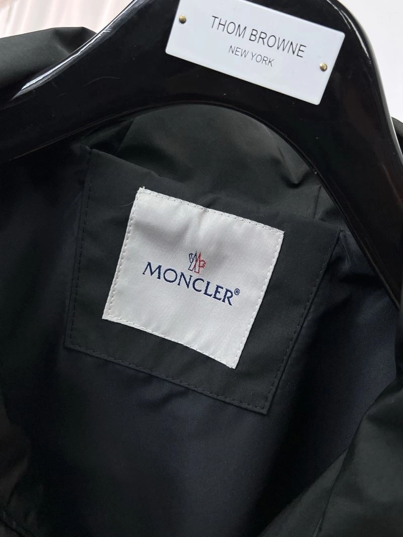 Moncler Outwear Affordable 140208