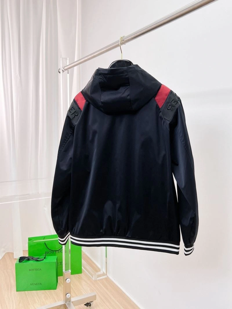 Moncler Outwear Attractive 140207