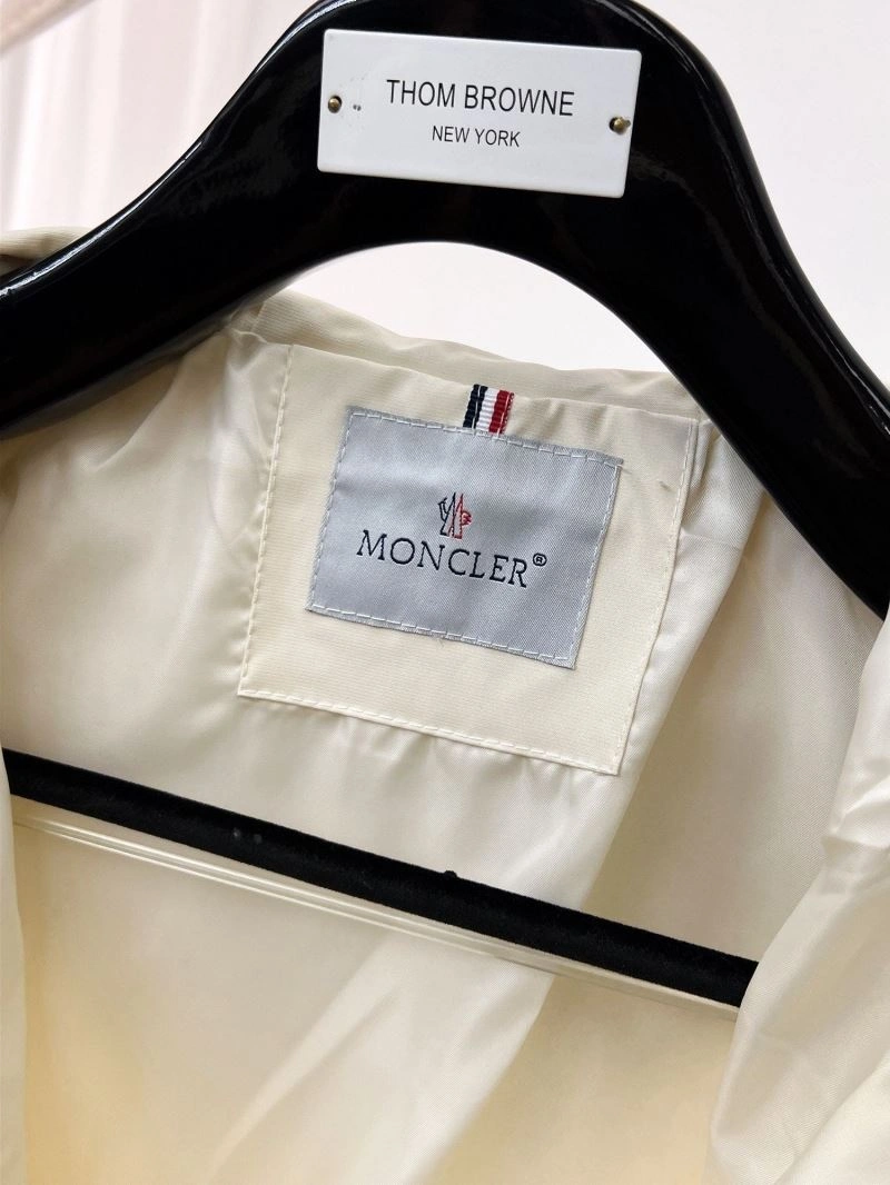 GoAnywhere Moncler Outwear 140221