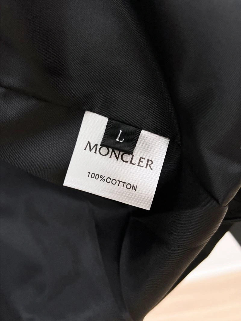 Thermal Moncler Outwear 140217