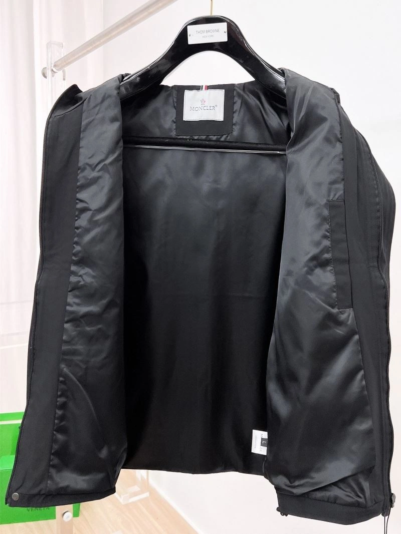 Thermal Moncler Outwear 140217