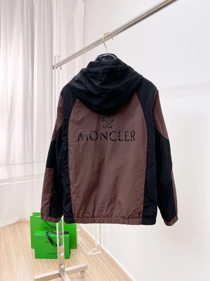 Moncler Outwear BestValue 140220