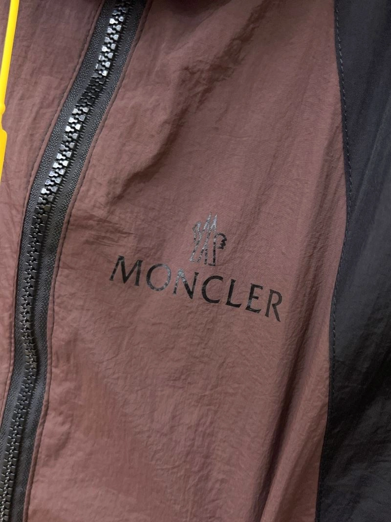 Moncler Outwear BestValue 140220