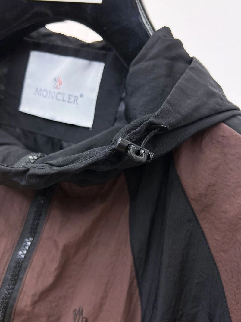 Moncler Outwear BestValue 140220
