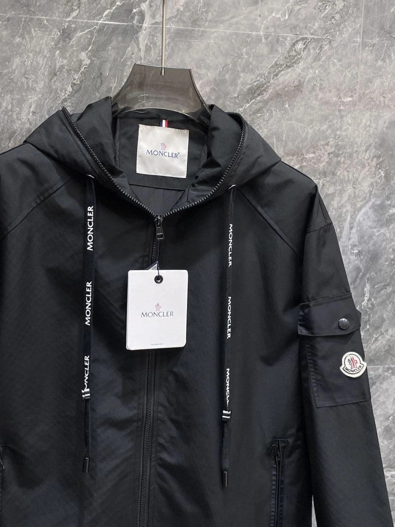 Affordable Moncler Outwear 140225