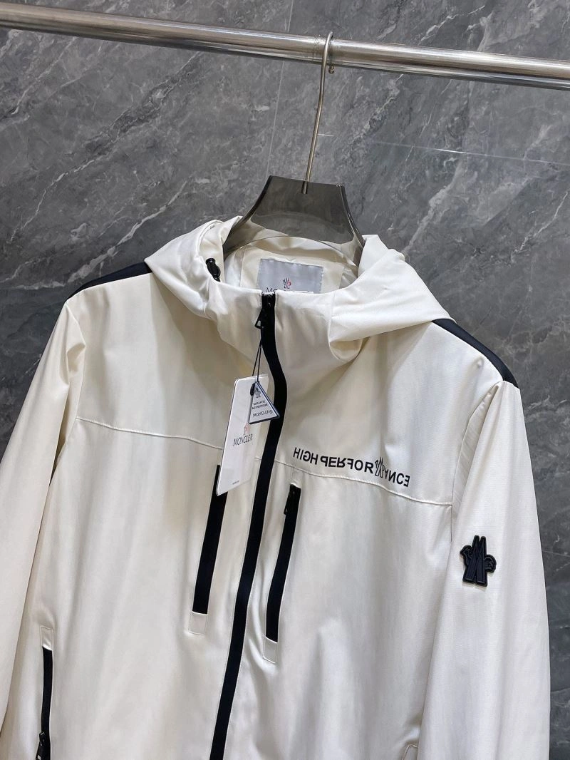 Unique Moncler Outwear 140215