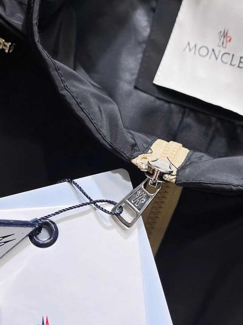 Moncler Outwear Trendy 140195