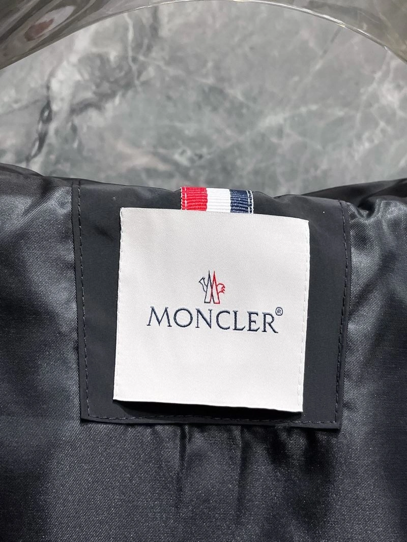 Moncler Outwear Trendy 140195