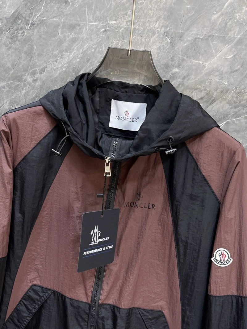 Moncler Outwear Colorful 140194