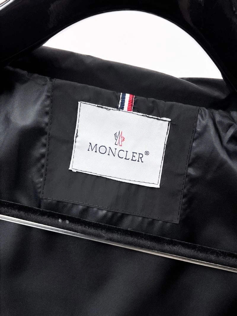 RelaxedFit Moncler Outwear 140189