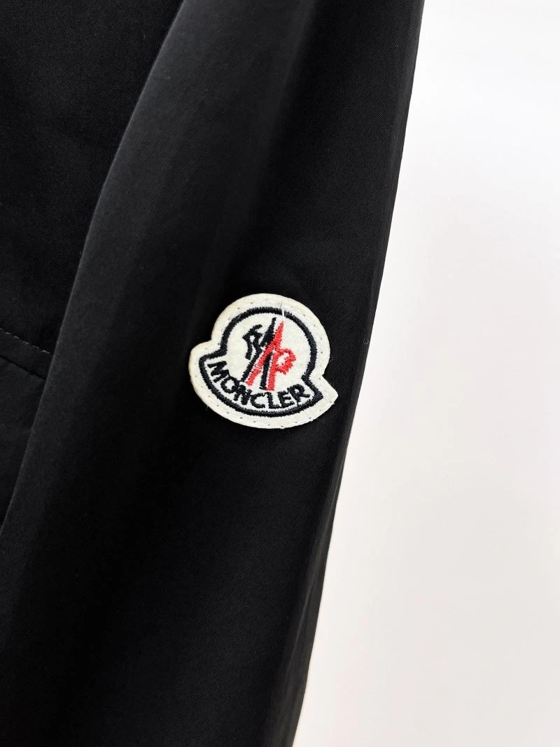 Moncler Outwear Reliable 140186
