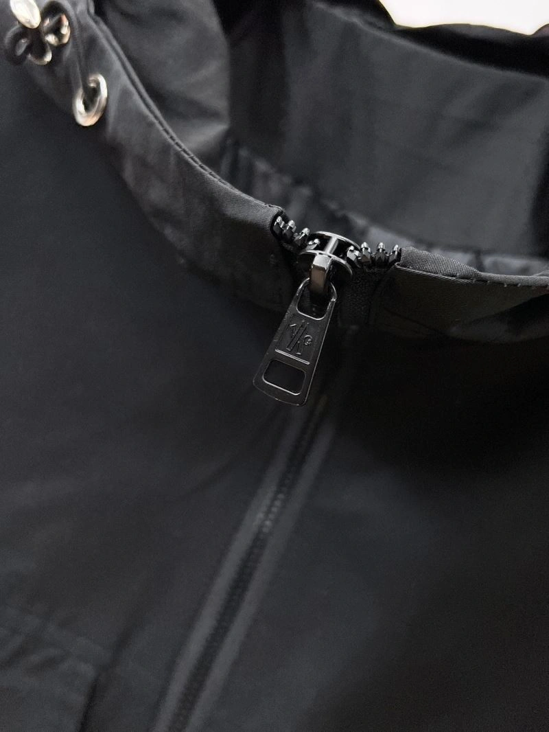 Moncler Outwear Reliable 140186