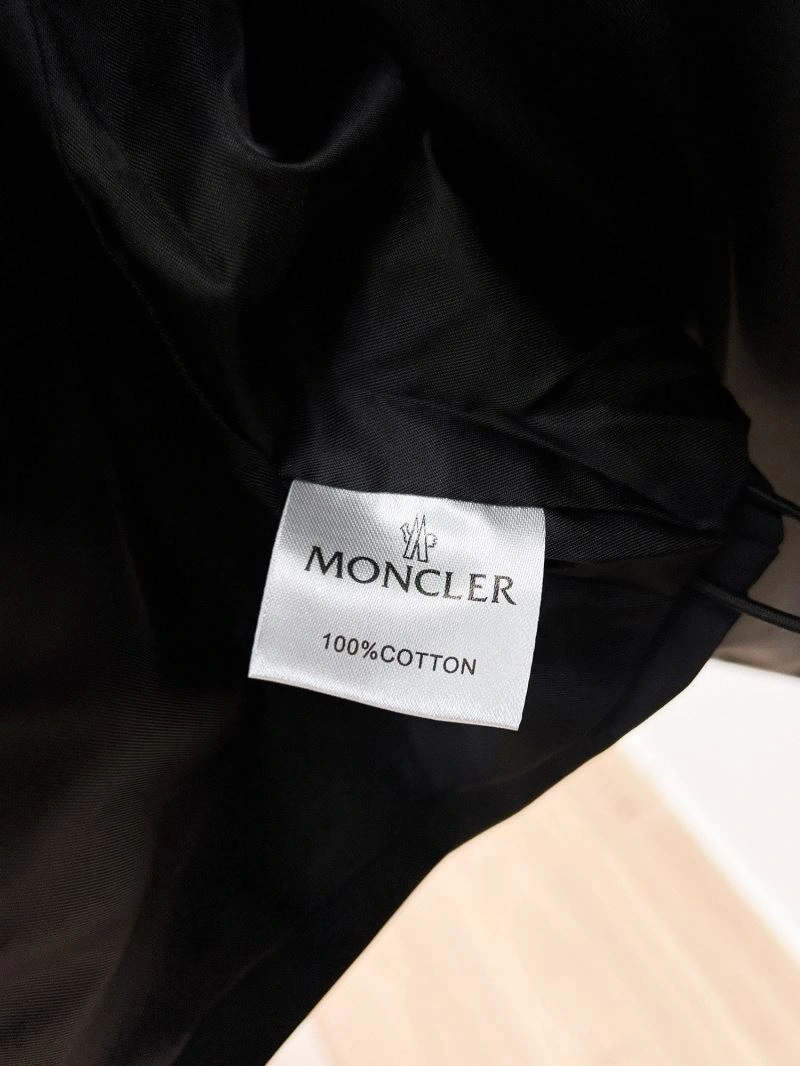 UrbanStyle Moncler Outwear 140184
