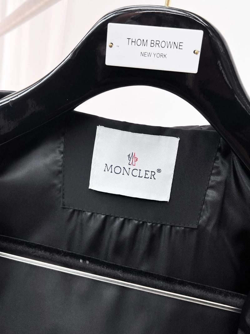 UrbanStyle Moncler Outwear 140184
