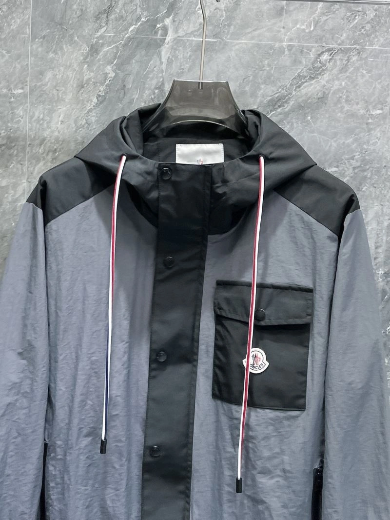 Moncler Outwear Packable 140181