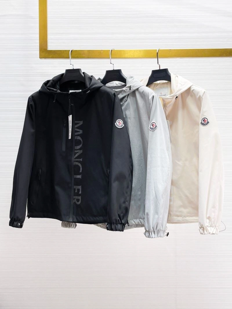 Moncler Outwear Unique 140180