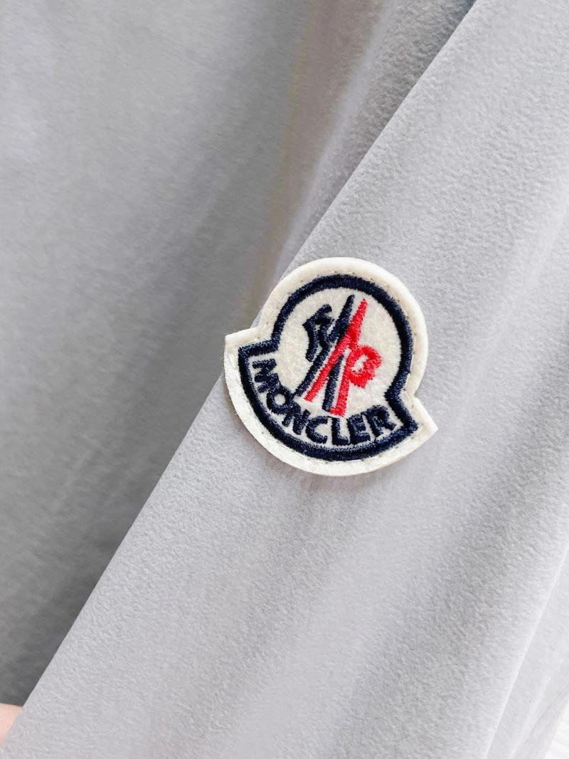 Moncler Outwear Unique 140180