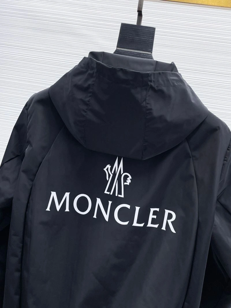 Moncler Outwear BestValue 140160