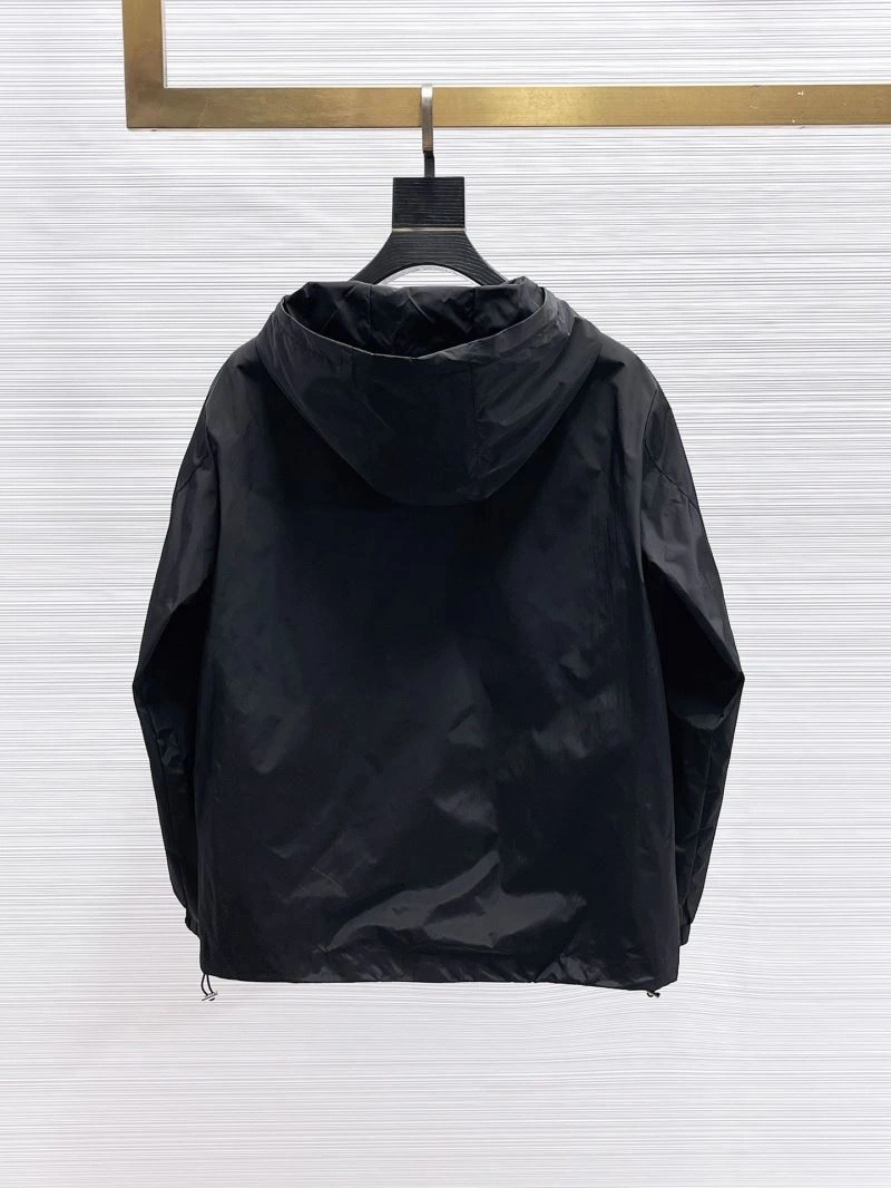 Timeless Moncler Outwear 140157