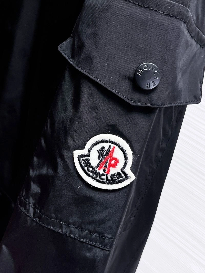Timeless Moncler Outwear 140157
