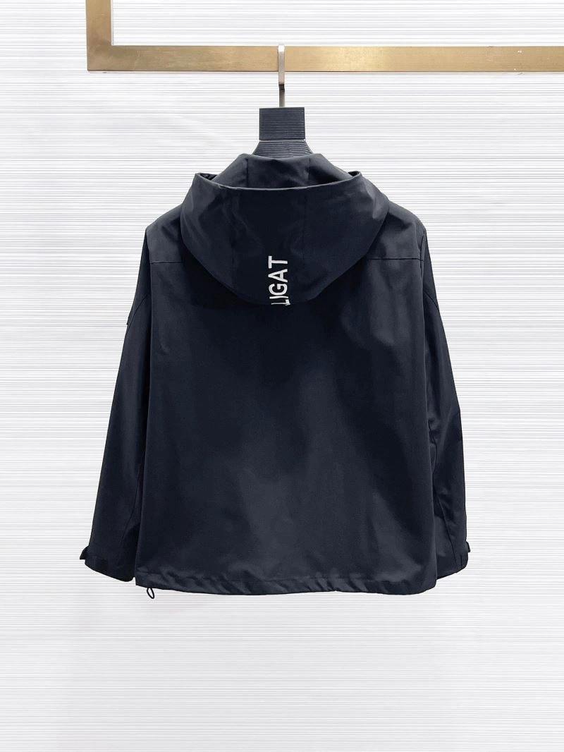 Moncler Outwear Trendy 140171